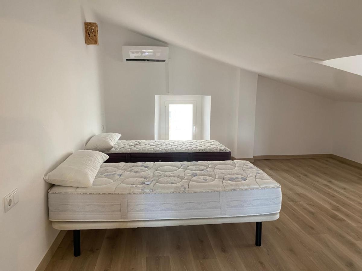 Masia Can Llonch Plegamans Esterno foto