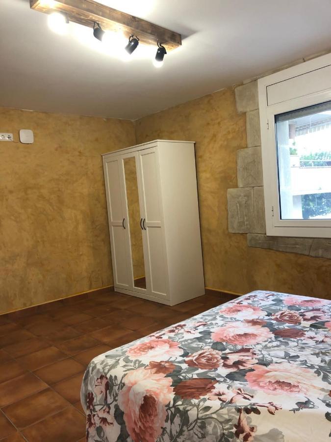 Masia Can Llonch Plegamans Esterno foto